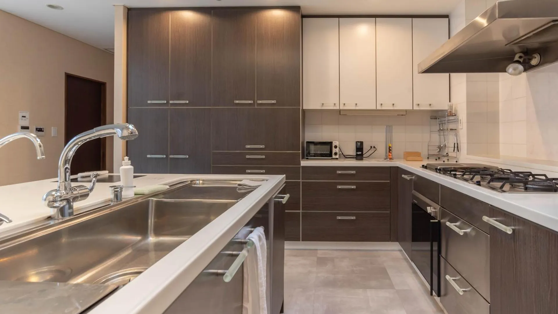 Bijou Suites Ai Premium Osaca 0*,  Japão